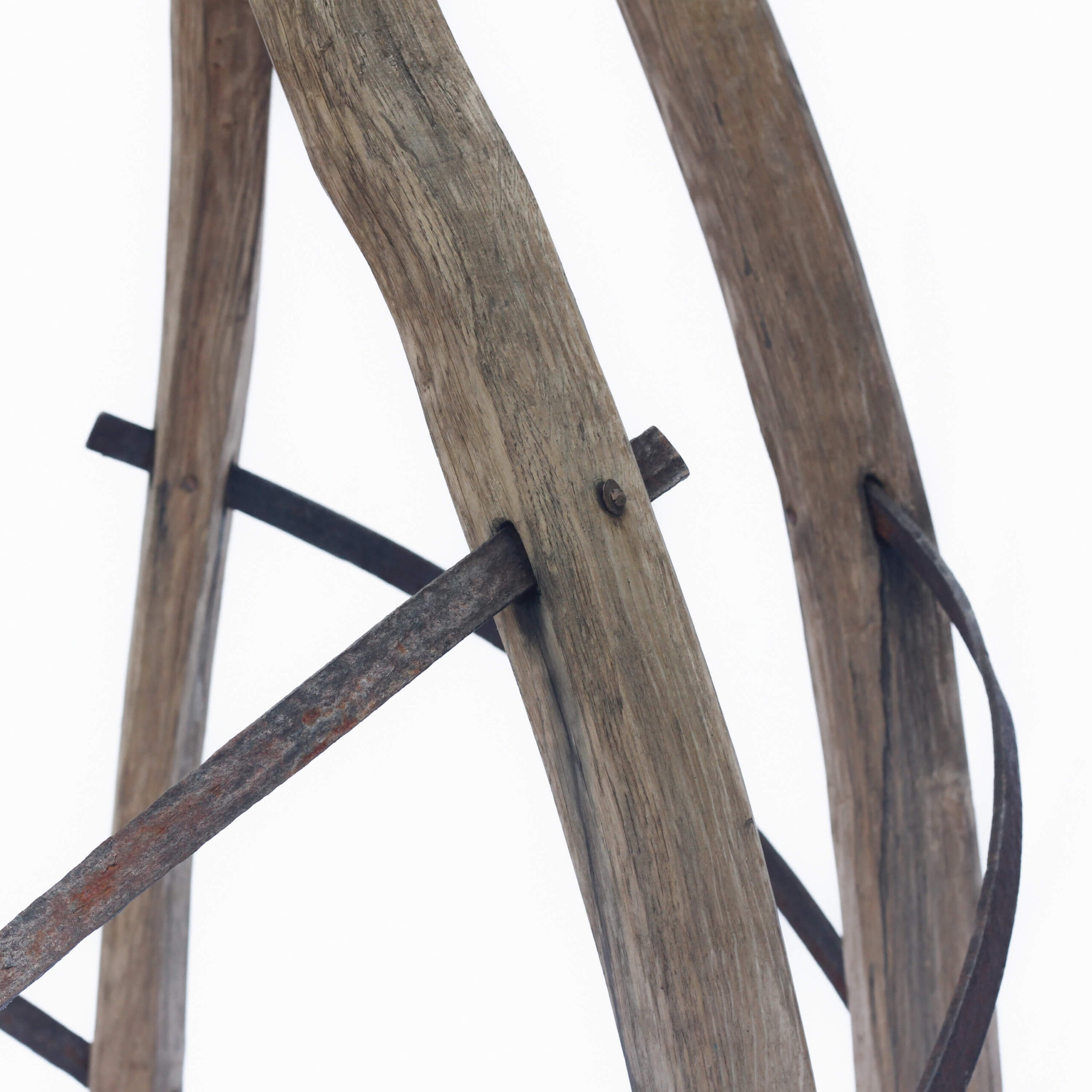 Oak and Iron Obelisk - Image 6